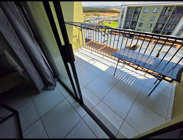 2 BEDROOM PROPERTY TO RENT IN MOOIKLOOF